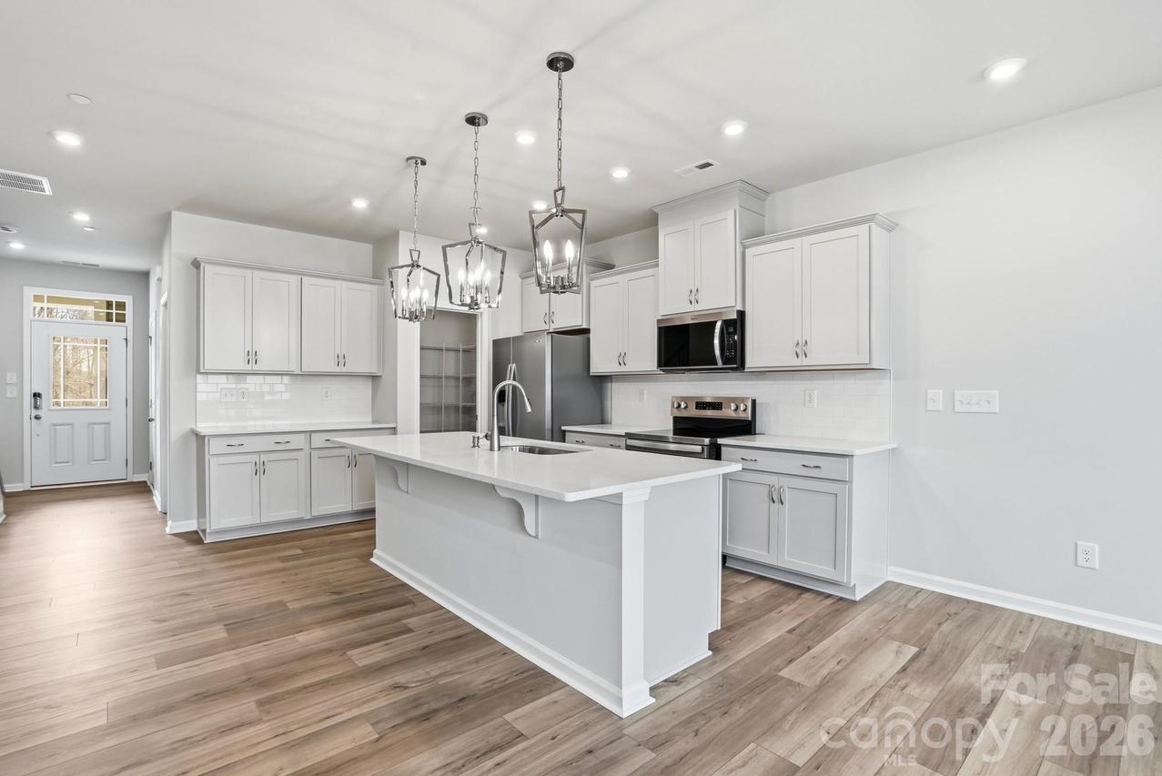 2510 Hedgecliff Rd., Kannapolis, NC 28025