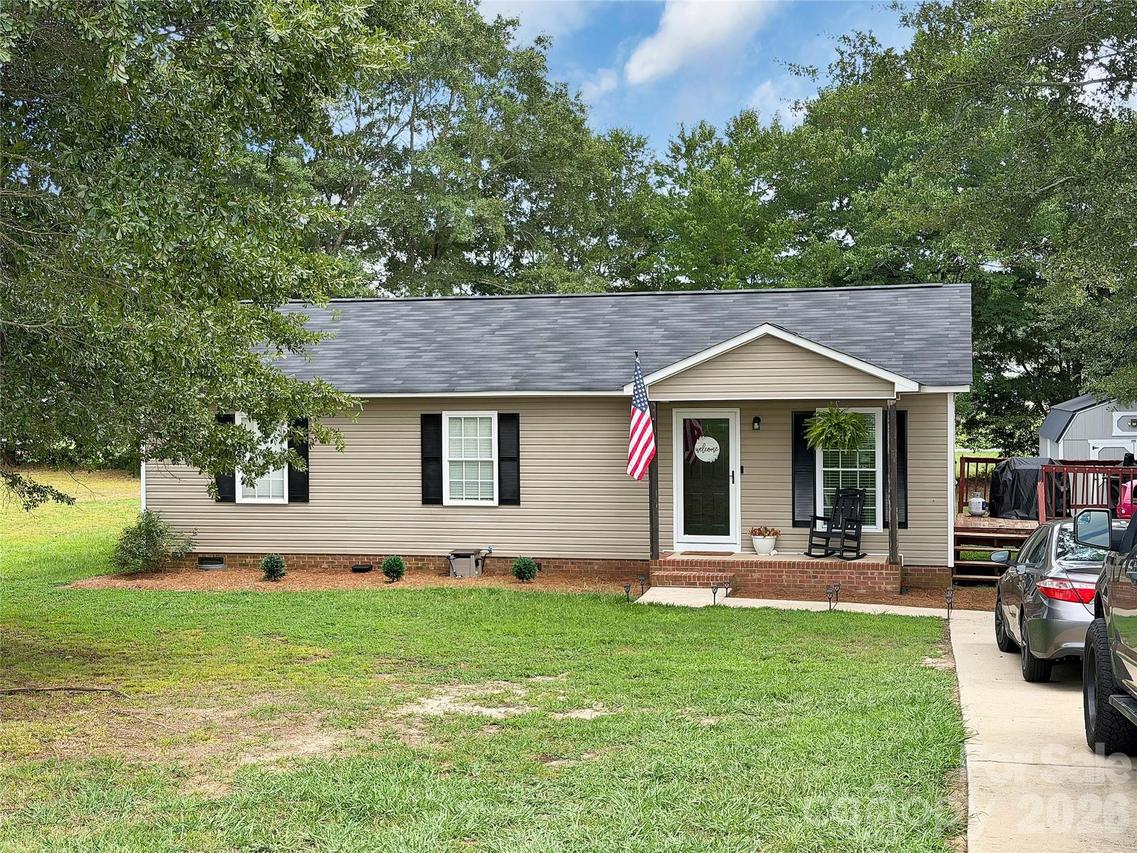 213 Darth Maul Dr., Grover, NC 28073