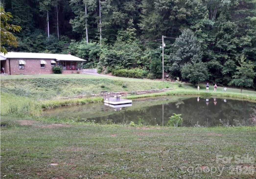 1755 F M Mclean Pl., Lenoir, NC 28645