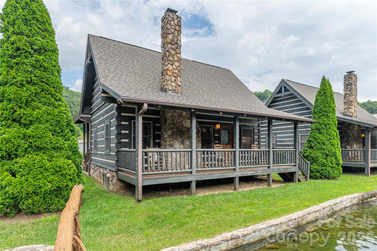 93 Rachels Cir., Maggie Valley, NC 28751