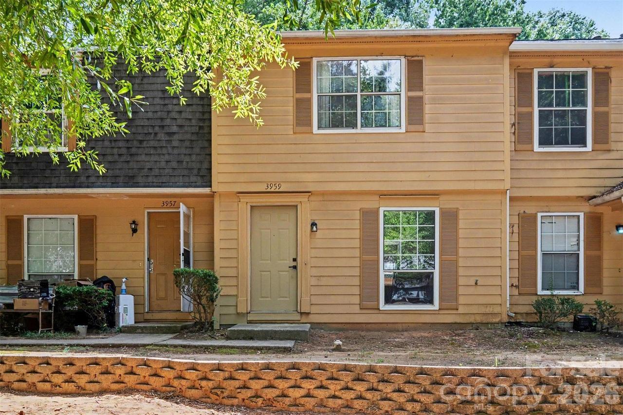 3959 Briarhill Dr., Charlotte, NC 28215