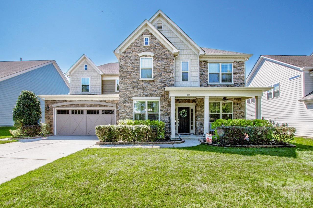 158 Eagles Landing Dr., Mooresville, NC 28117