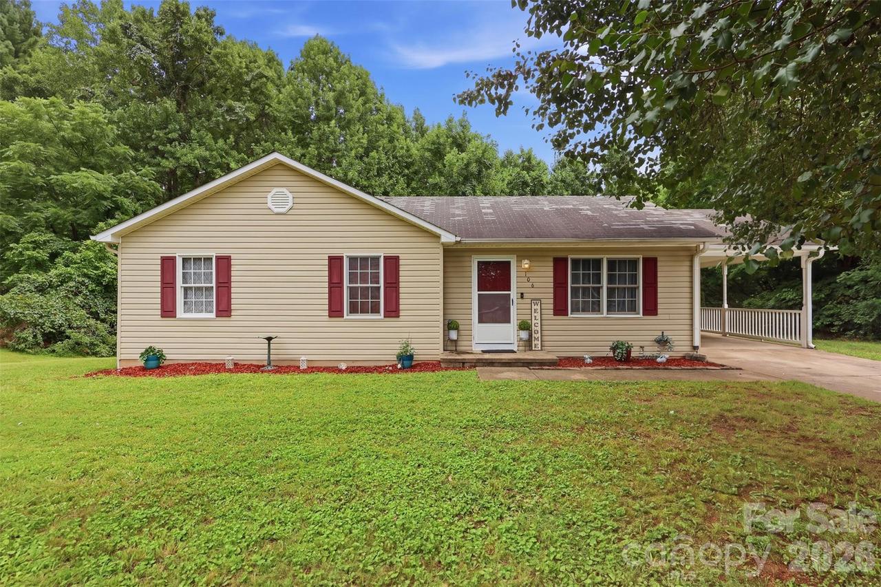 106 N Arlington Ave., Jonesville, NC 28642