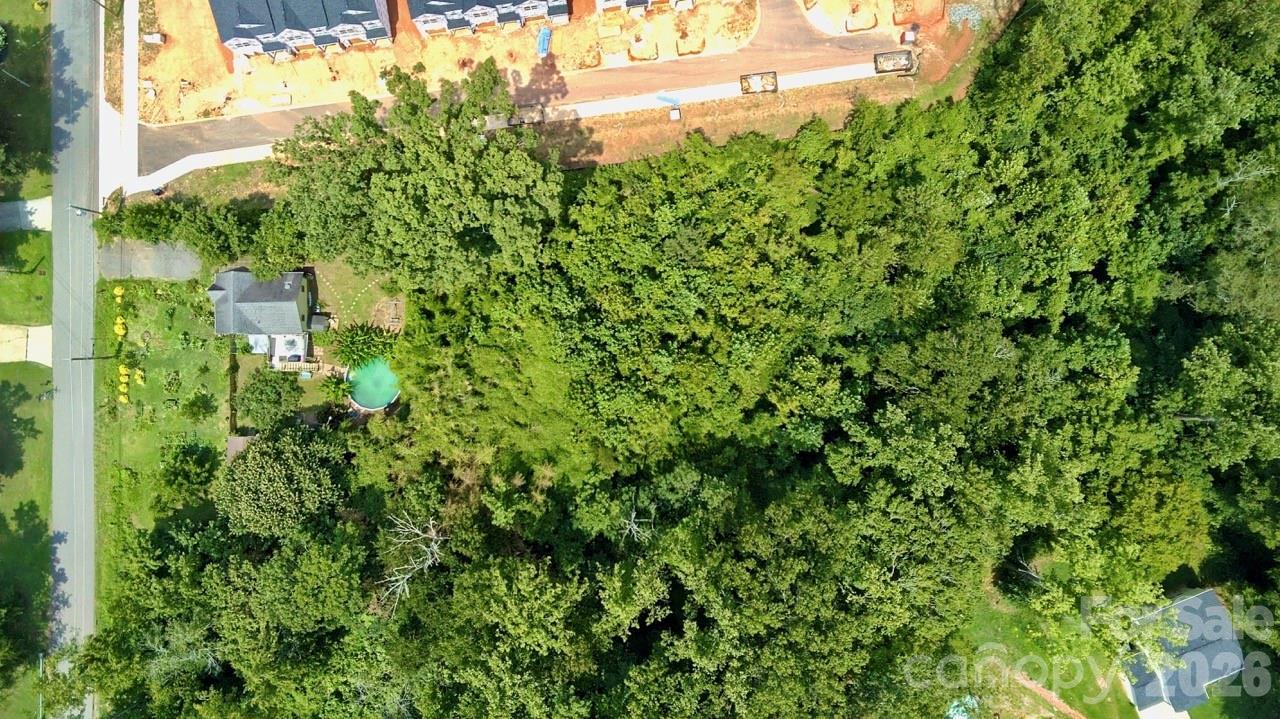 4124/4118 Oakwood Rd., Charlotte, NC 28269