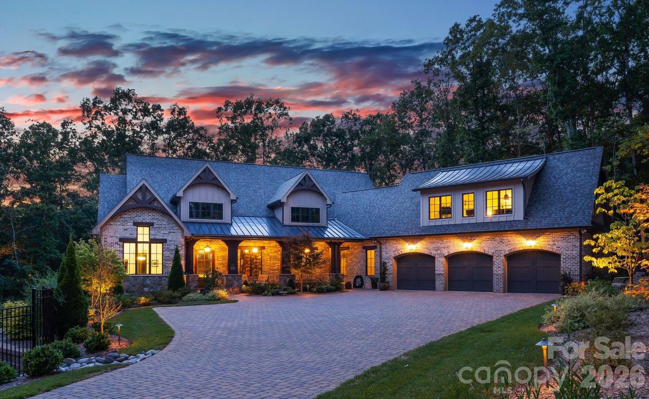 8921 Island Point Rd., Charlotte, NC 28278