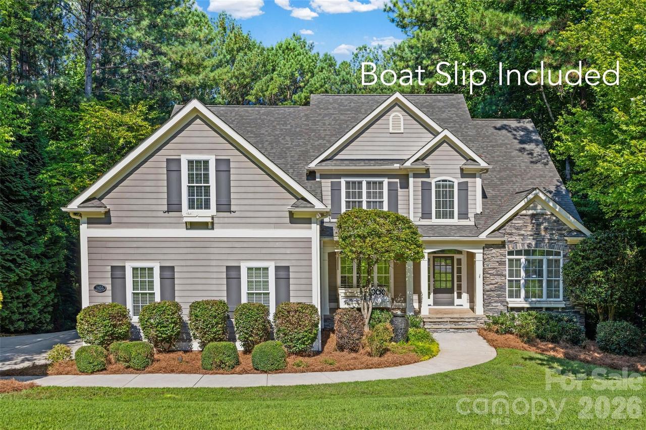 2455 Talbot Ct., Sherrills Ford, NC 28673