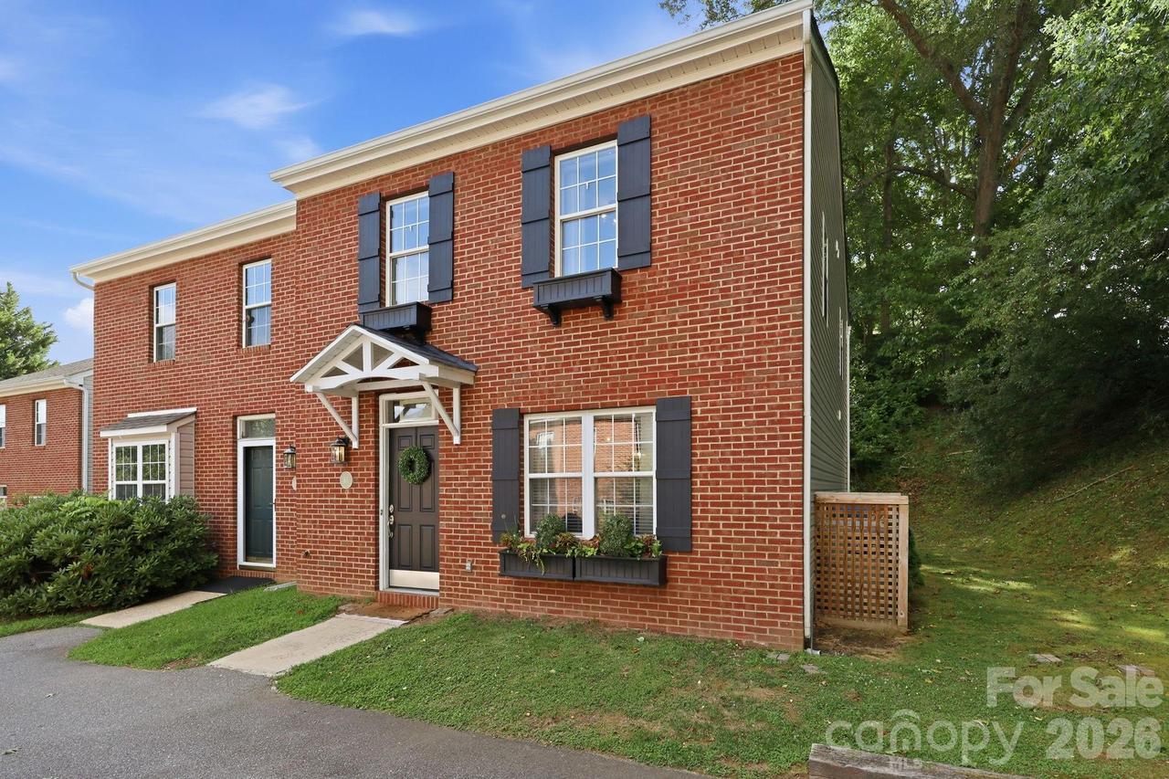65 Park Terrace Dr. #4, Clyde, NC 28721