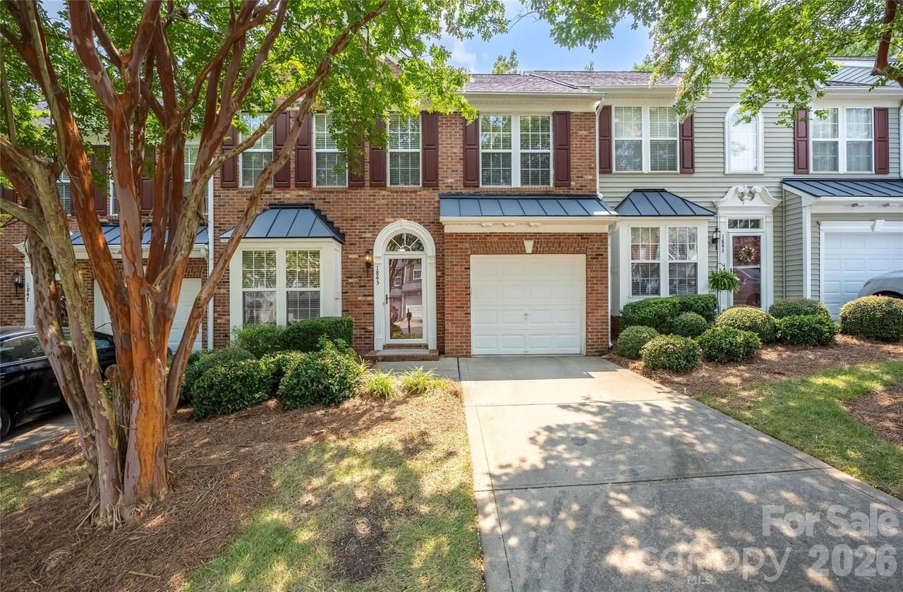 1845 Lookout Ln., Gastonia, NC 28054