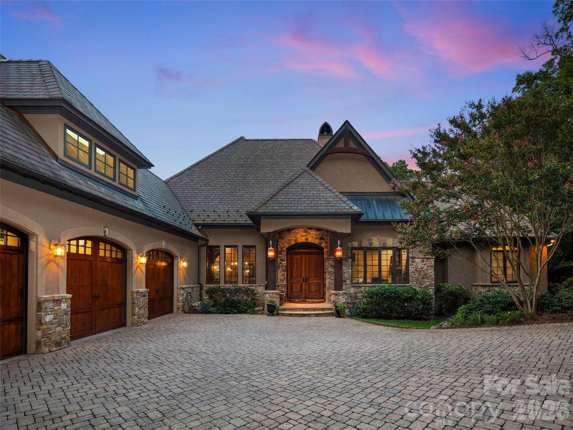 1812 Bella Vista Ct., Arden, NC 28704