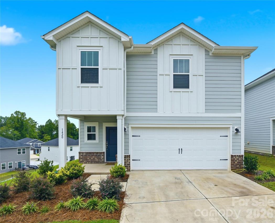 1420 Wildflower St., Newton, NC 28658