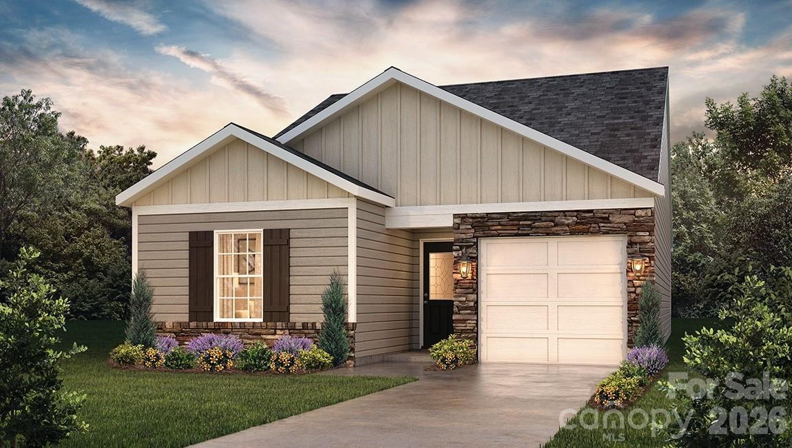 1441 7th Street Dr., Hickory, NC 28601