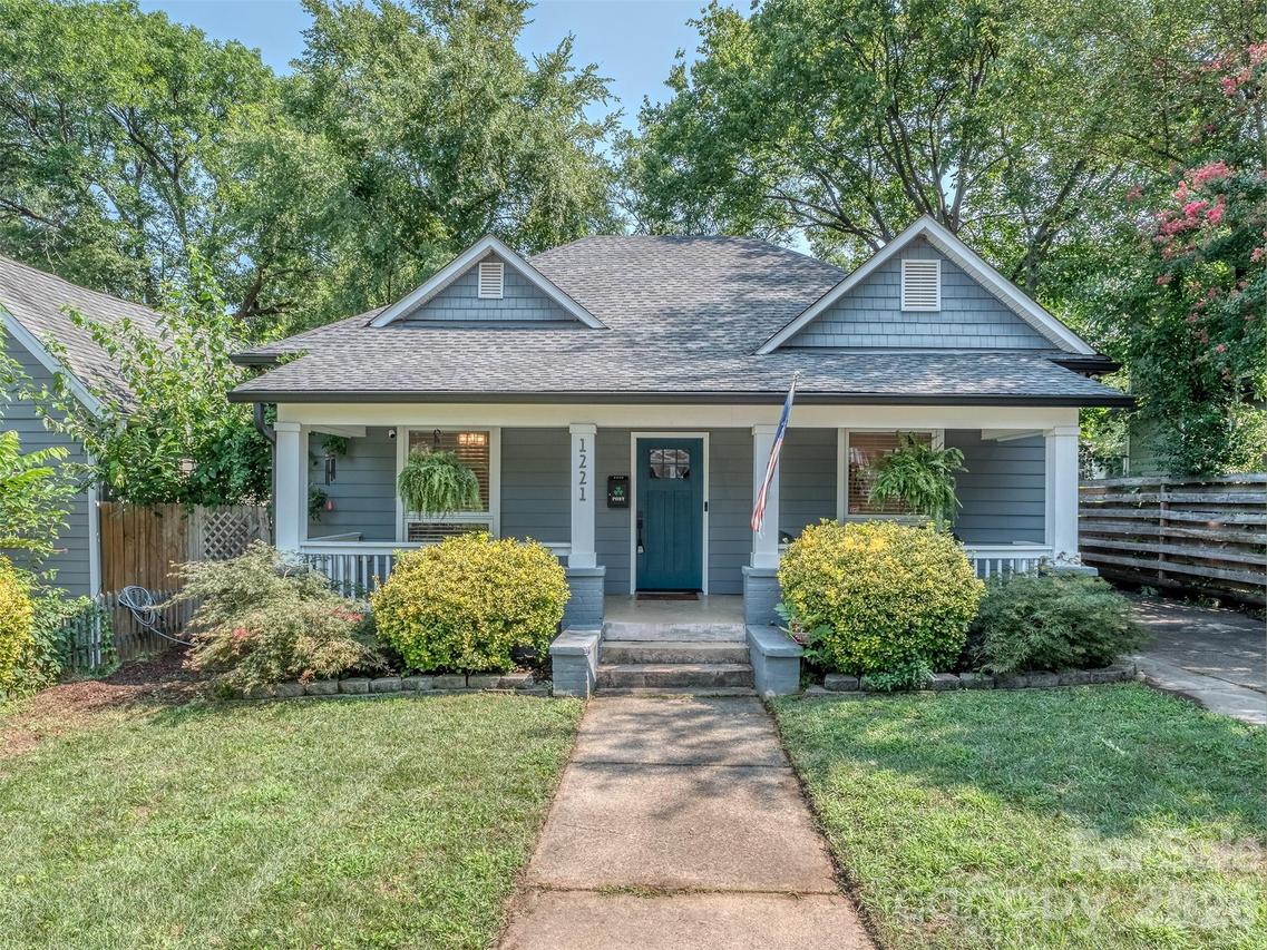 1221 Kennon St., Charlotte, NC 28205