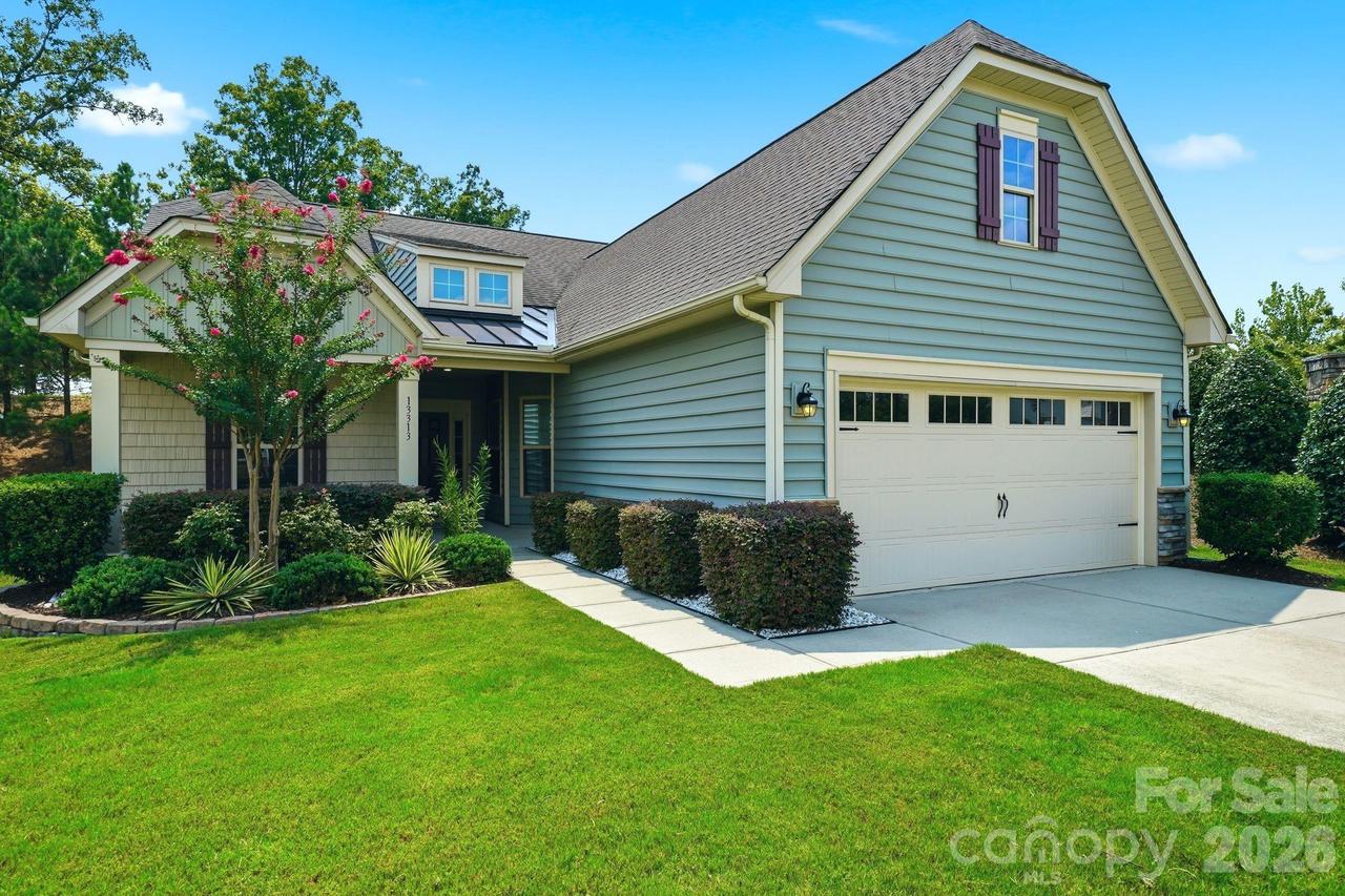 13313 Canterbury Castle Dr., Charlotte, NC 28273