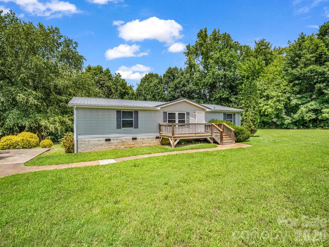 404 Newton Cole Rd., Forest City, NC 28043