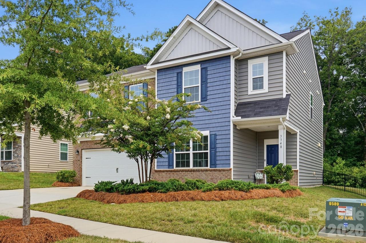 3348 Laurel Oak Ln., Gastonia, NC 28056