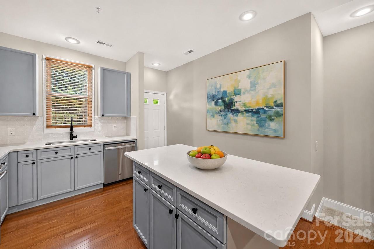 783 Grandin Rd., Charlotte, NC 28208