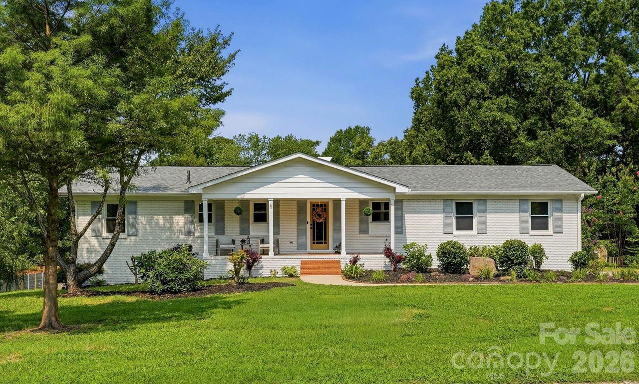 19924 Floral Ln., Cornelius, NC 28031