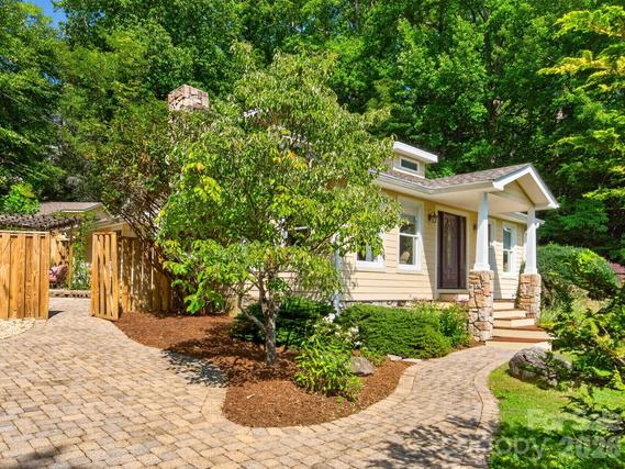 New Homes For Sale This Week in Horse Shoe: August 21st to August 27th