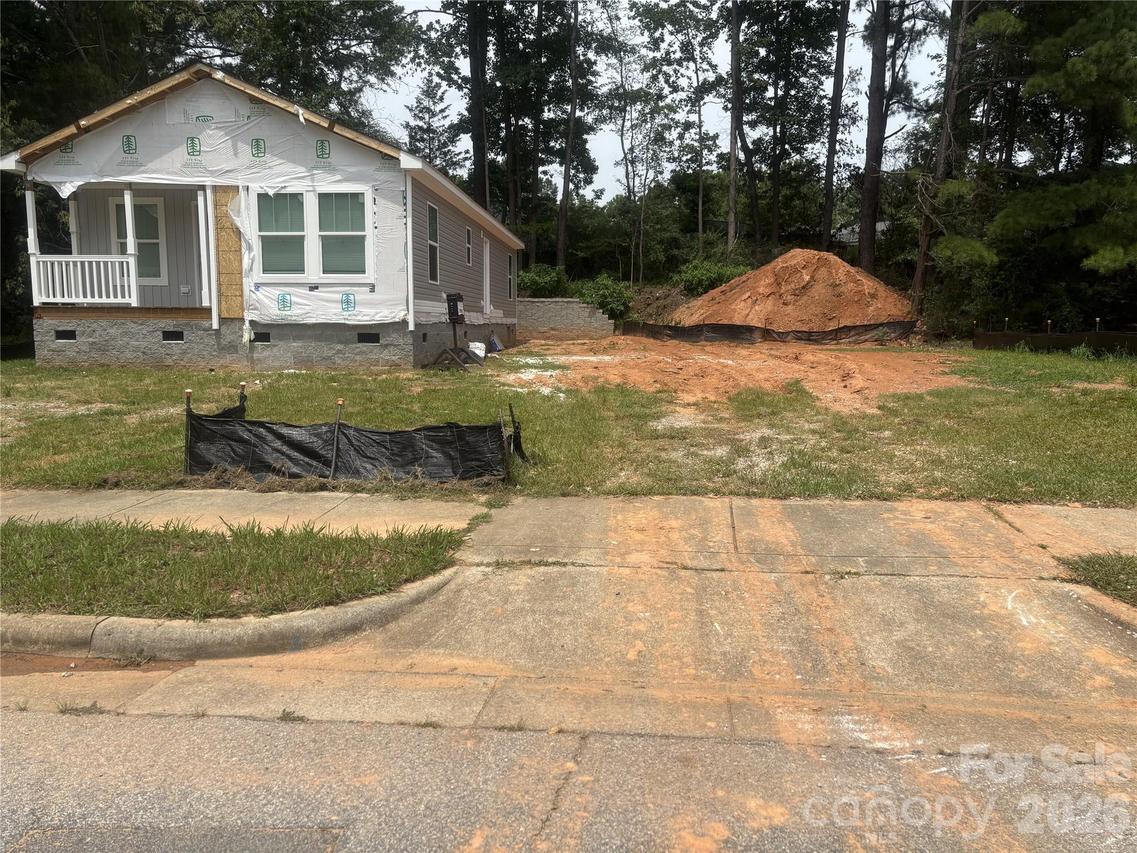 1725 Fox Hollow Dr., Raleigh, NC 27610
