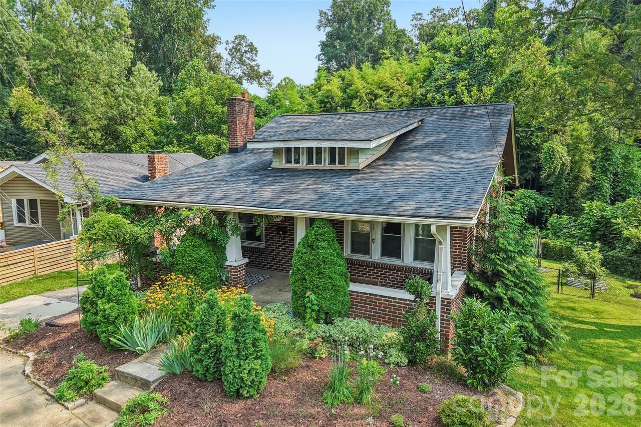 276 State St., Asheville, NC 28806