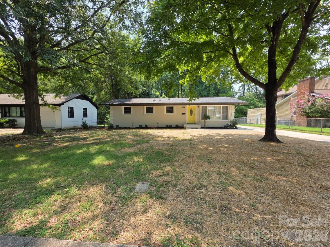 1501 Vancouver Dr., Charlotte, NC 28213