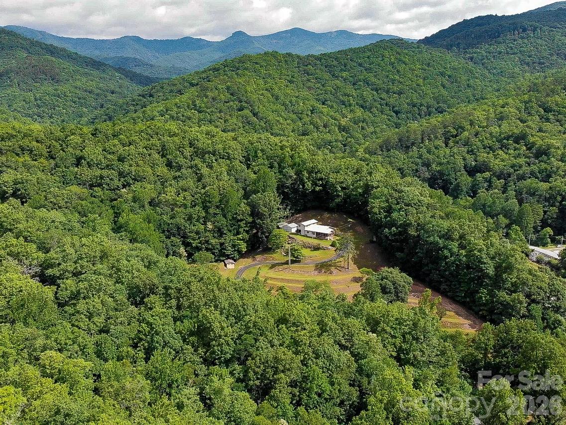 82 Trout Haven Ln., Balsam Grove, NC 28708