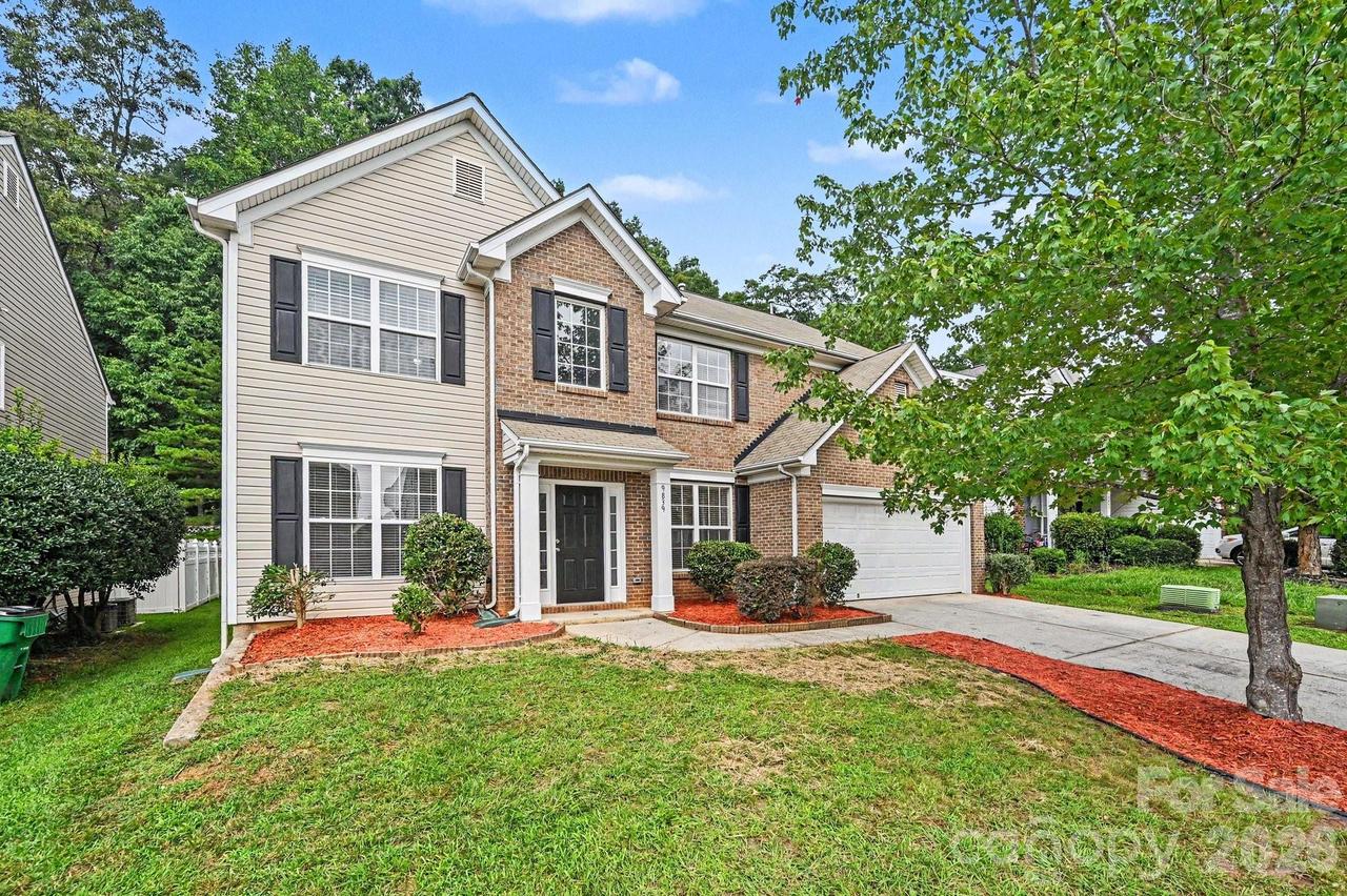 9839 Jeanette Cir., Charlotte, NC 28213