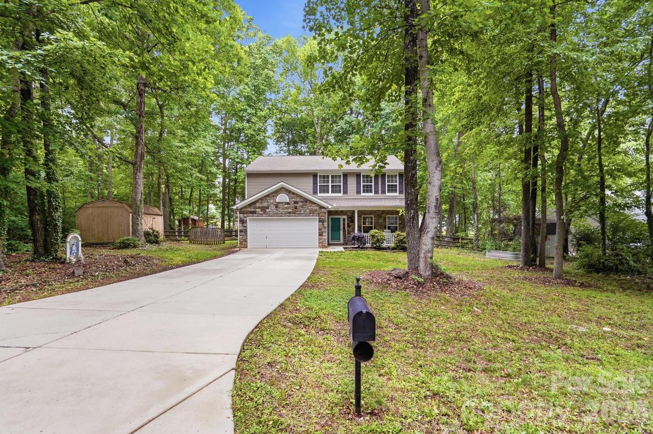 12119 Canal Dr., Huntersville, NC 28078