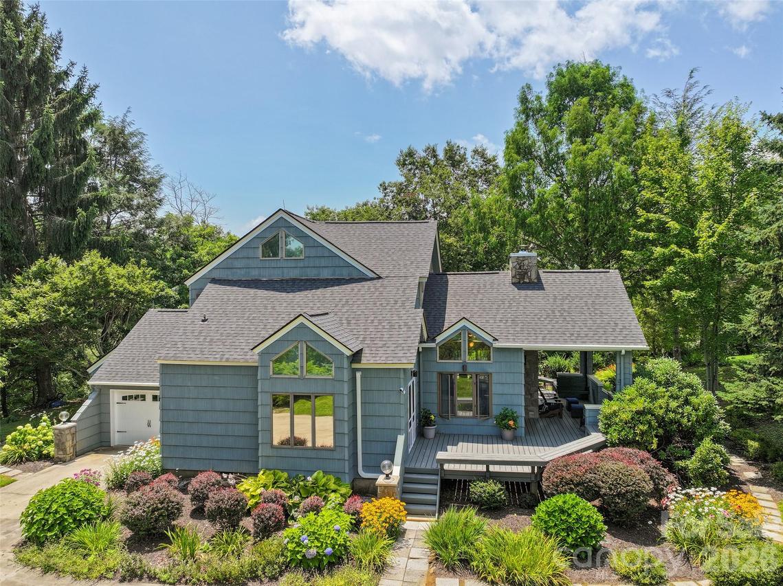80 Strickland Dr., Waynesville, NC 28785