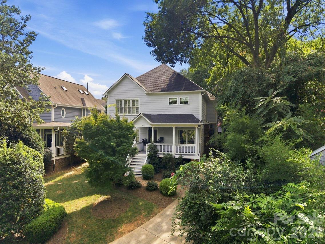 2013 Victorian Pl., Charlotte, NC 28203