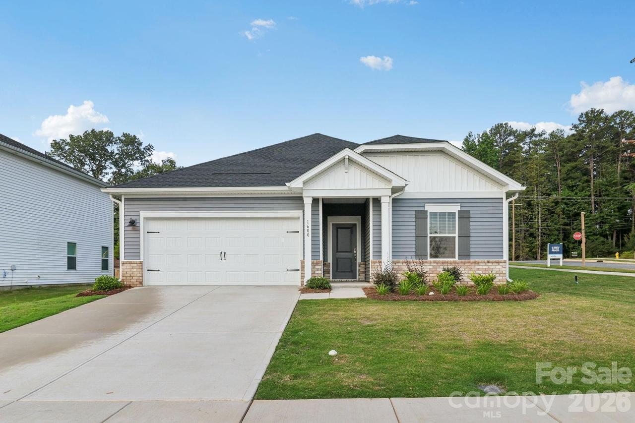1606 Harper Landing Blvd., Stanley, NC 28164