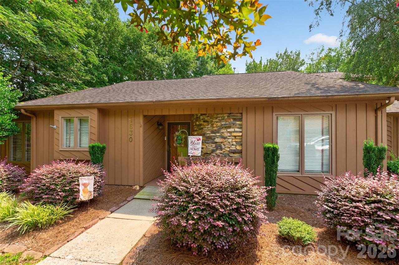 1630 12th St., Hickory, NC 28601