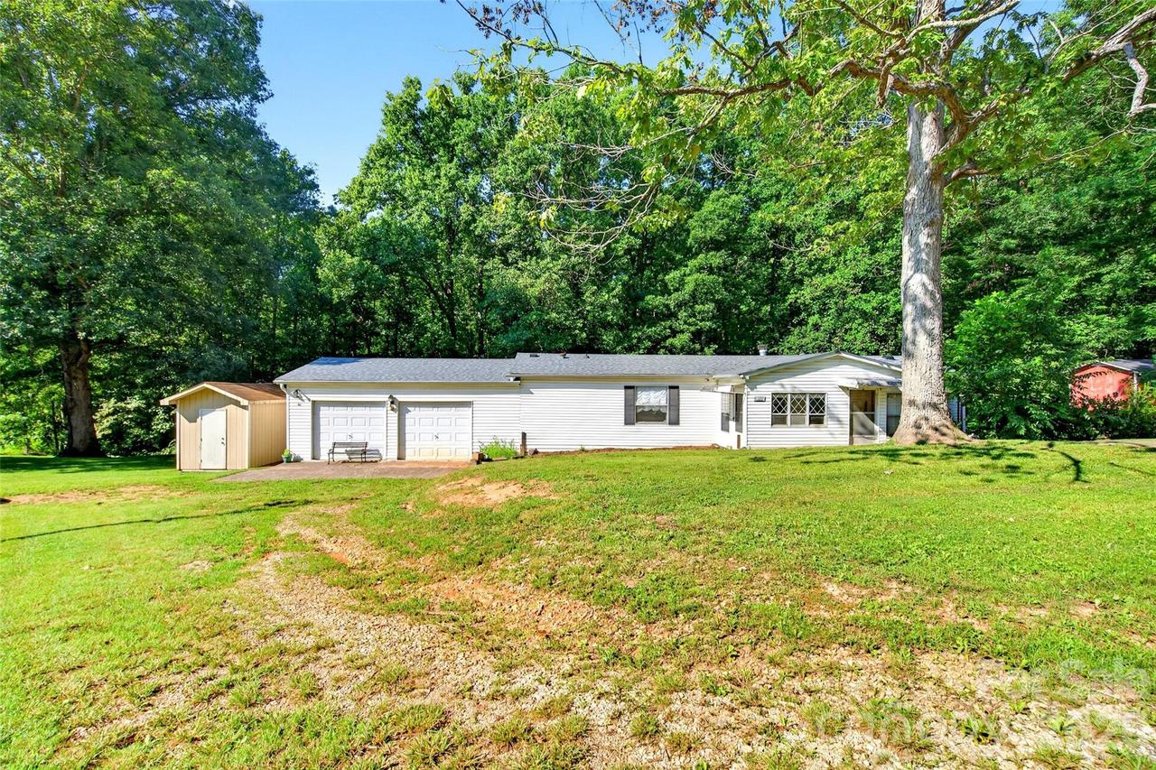 967 Moffitt Hill Rd., Old Fort, NC 28761