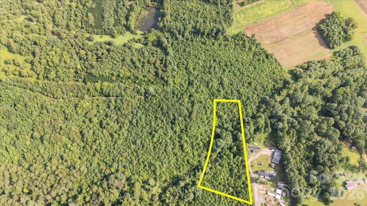 E Pine Hill Ave., Morganton, NC 28655
