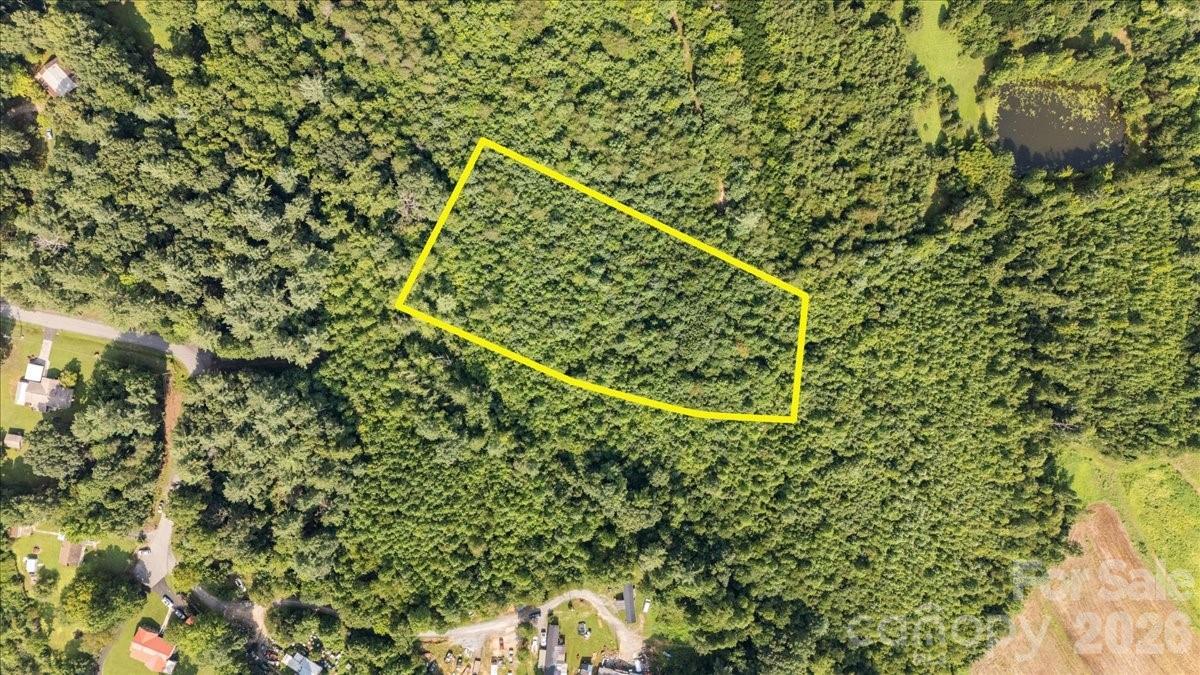 E Pine Hill Ave., Morganton, NC 28655