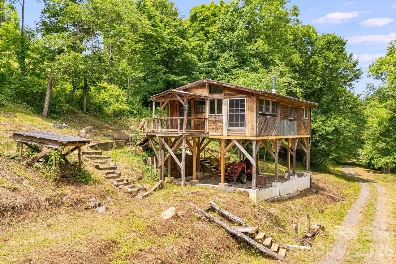224A Allen Dr., Marshall, NC 28753