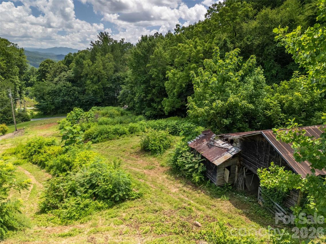 1249 Monteith Branch Rd., Sylva, NC 28779