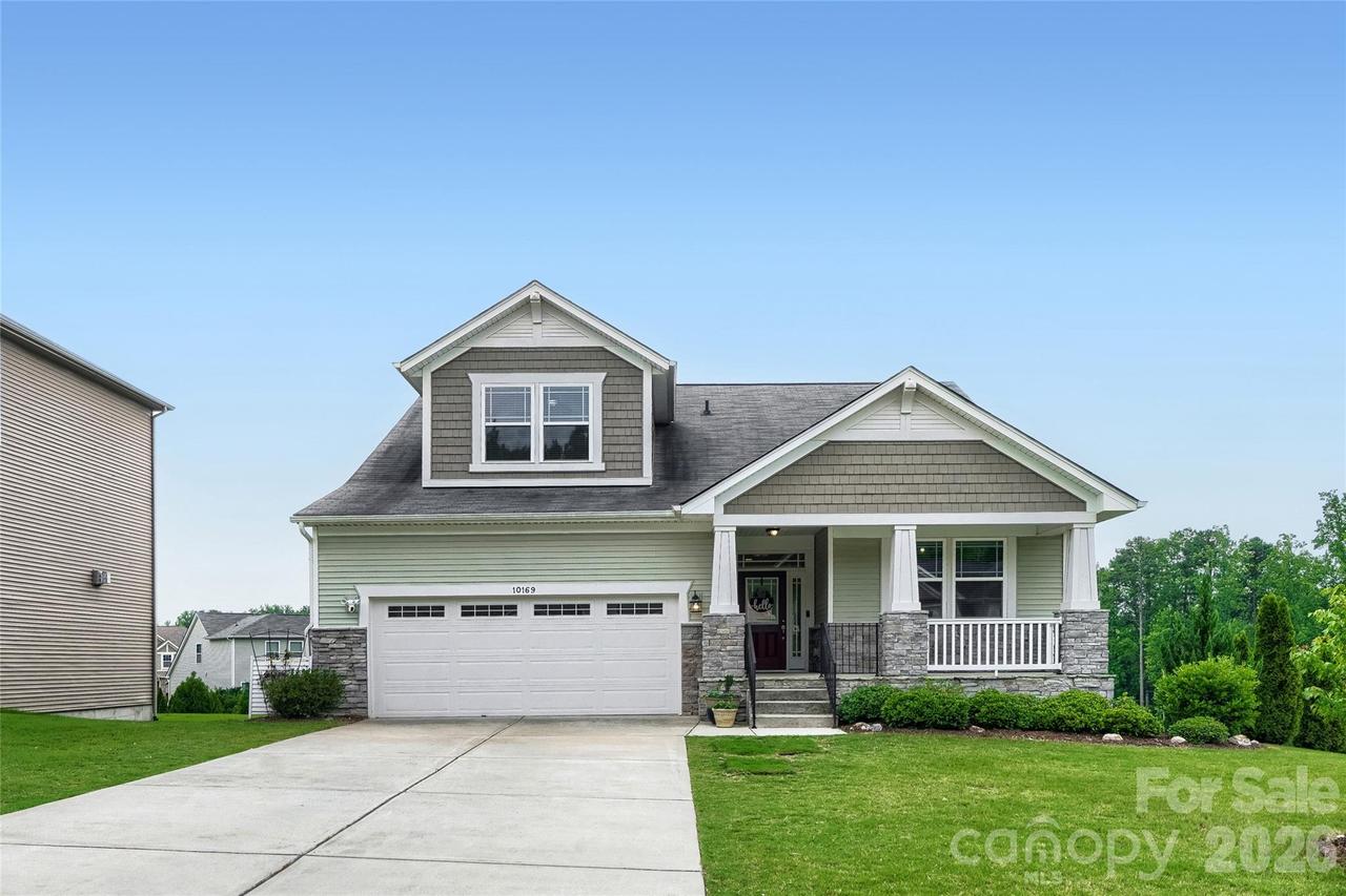 10169 Castlebrooke Dr., Concord, NC 28027