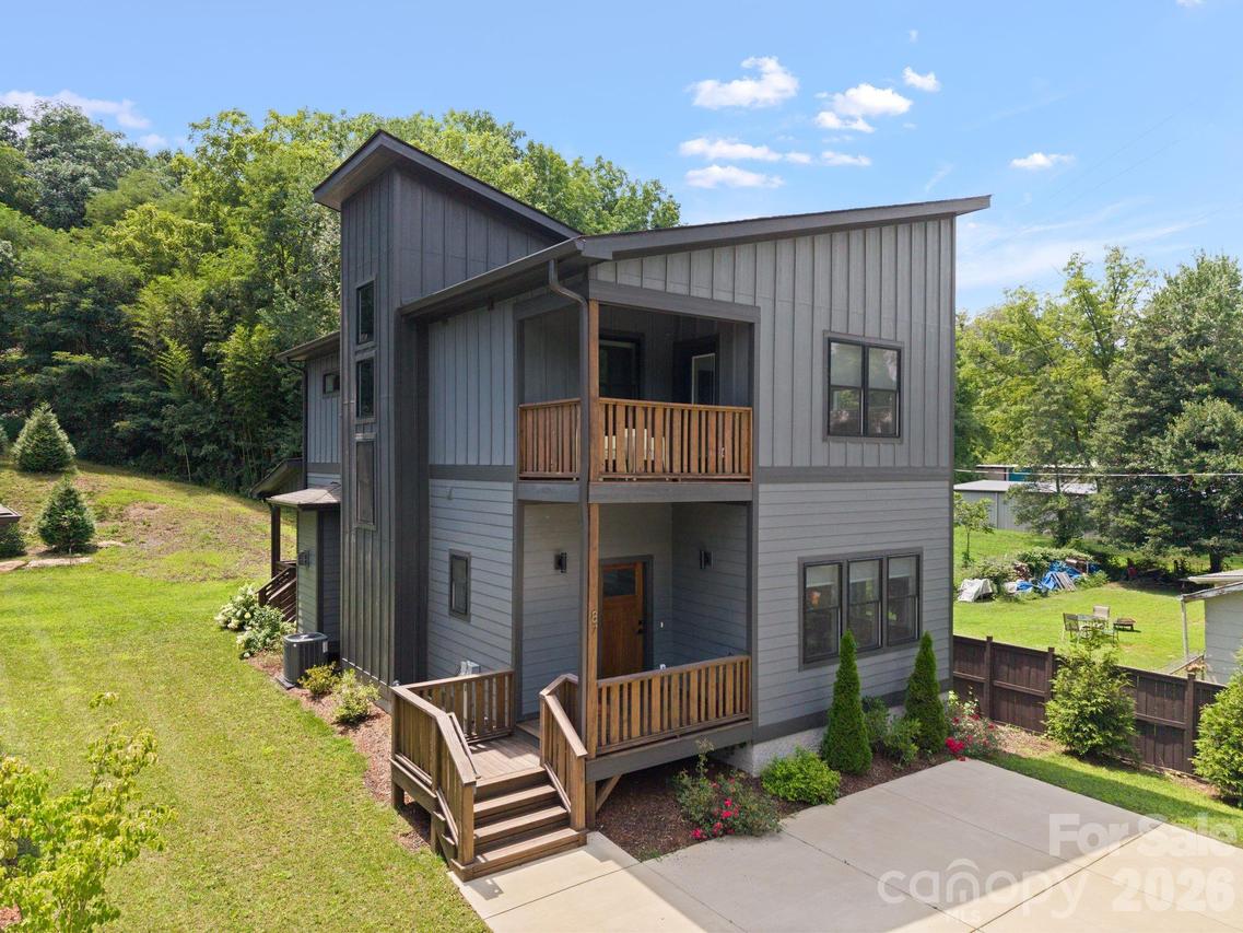 87 Glendale Ave., Asheville, NC 28803