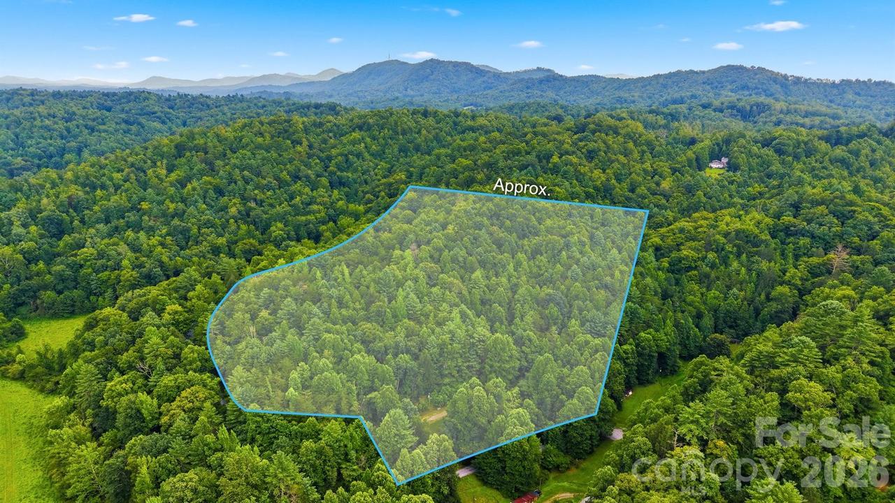 3131 Shallow Creek Rd., Lenoir, NC 28645
