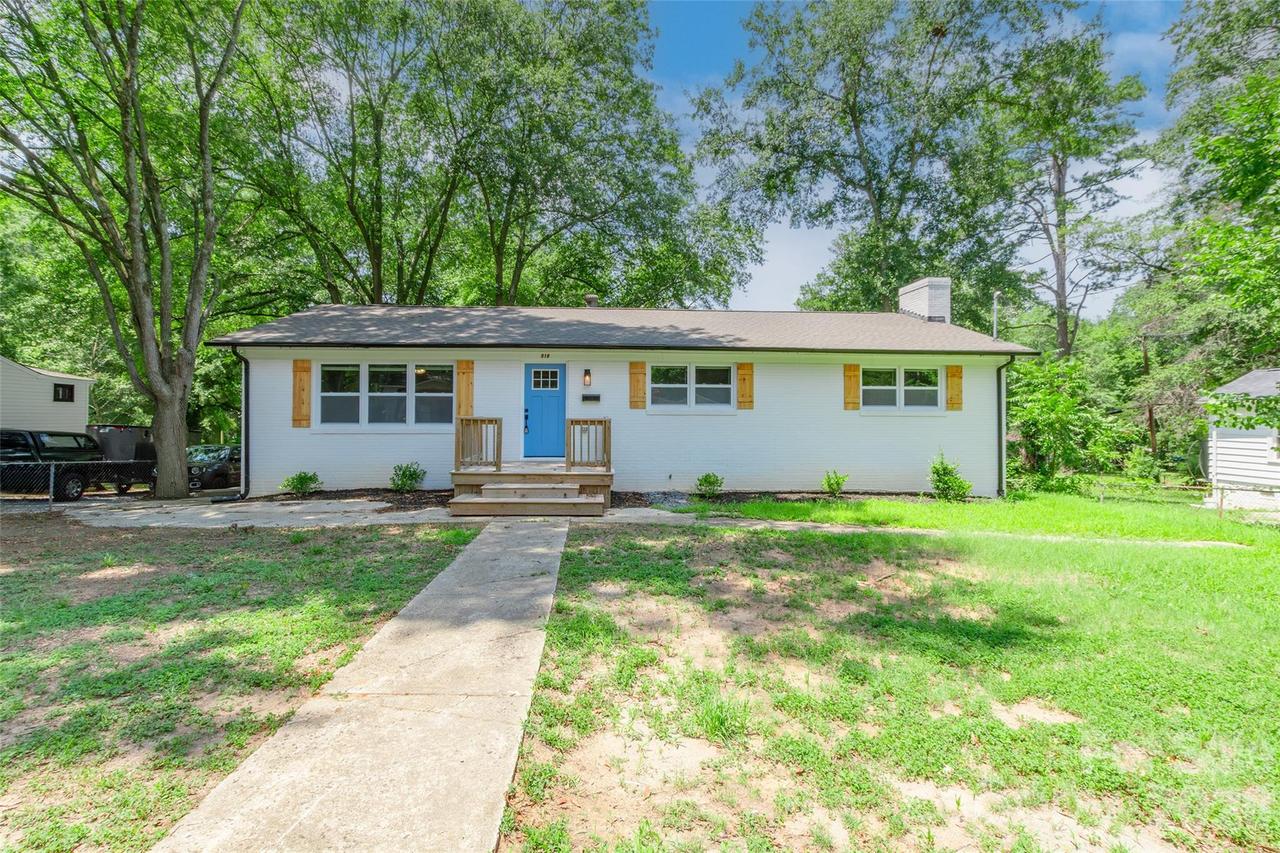 919 N Weldon St., Gastonia, NC 28052