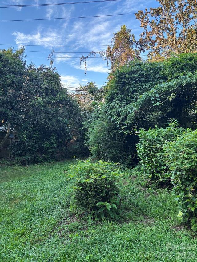 228 Cottage Pl., Charlotte, NC 28207