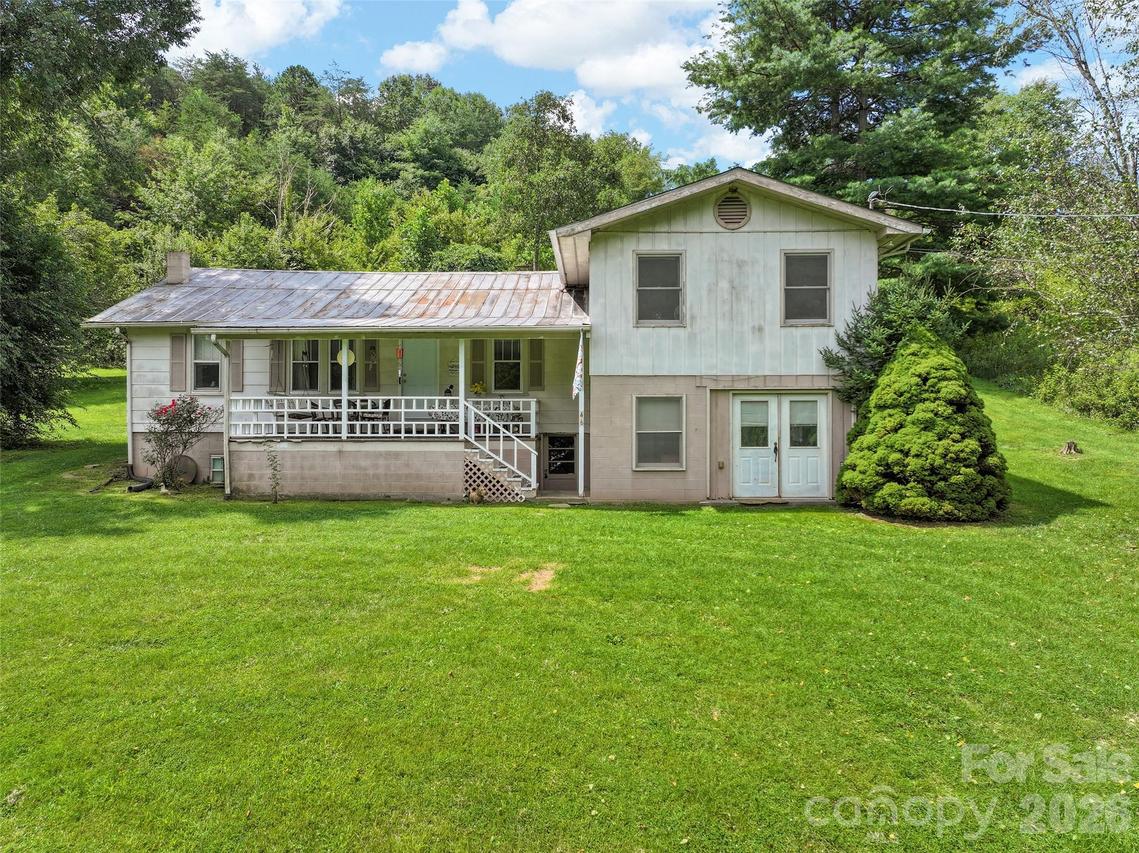 46 Trevor Ct., Clyde, NC 28721