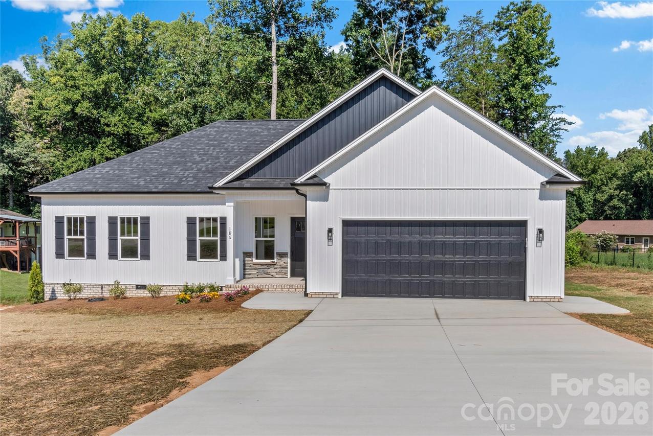 186 O Farrell St., Winston Salem, NC 27107
