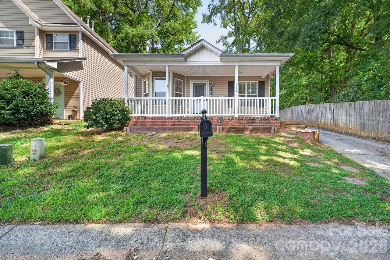524 Jakes Ridge Ln., Mooresville, NC 28115