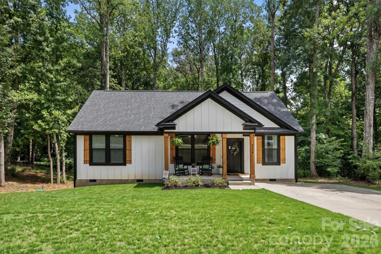 216 Briar Creek Rd., Gastonia, NC 28056