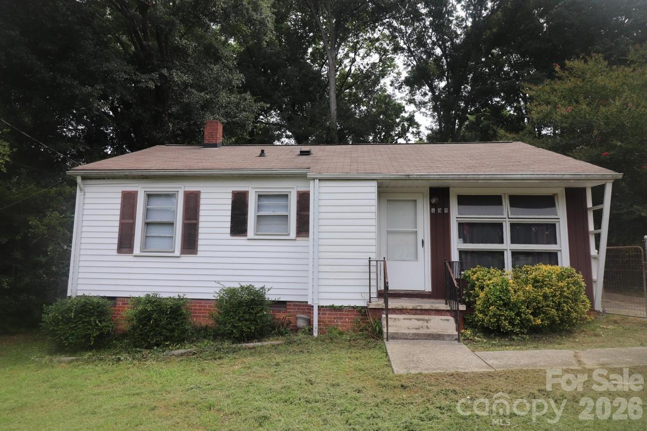 608 Westwood Cir., Gastonia, NC 28052
