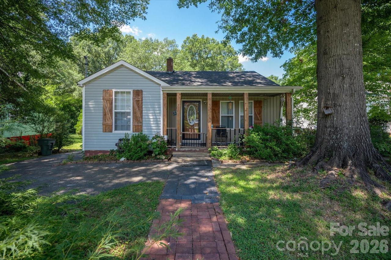 709 N Weldon St., Gastonia, NC 28052