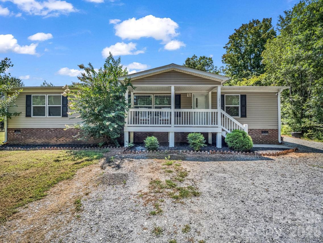 277 Eldon Grove Dr., Mooresboro, NC 28114