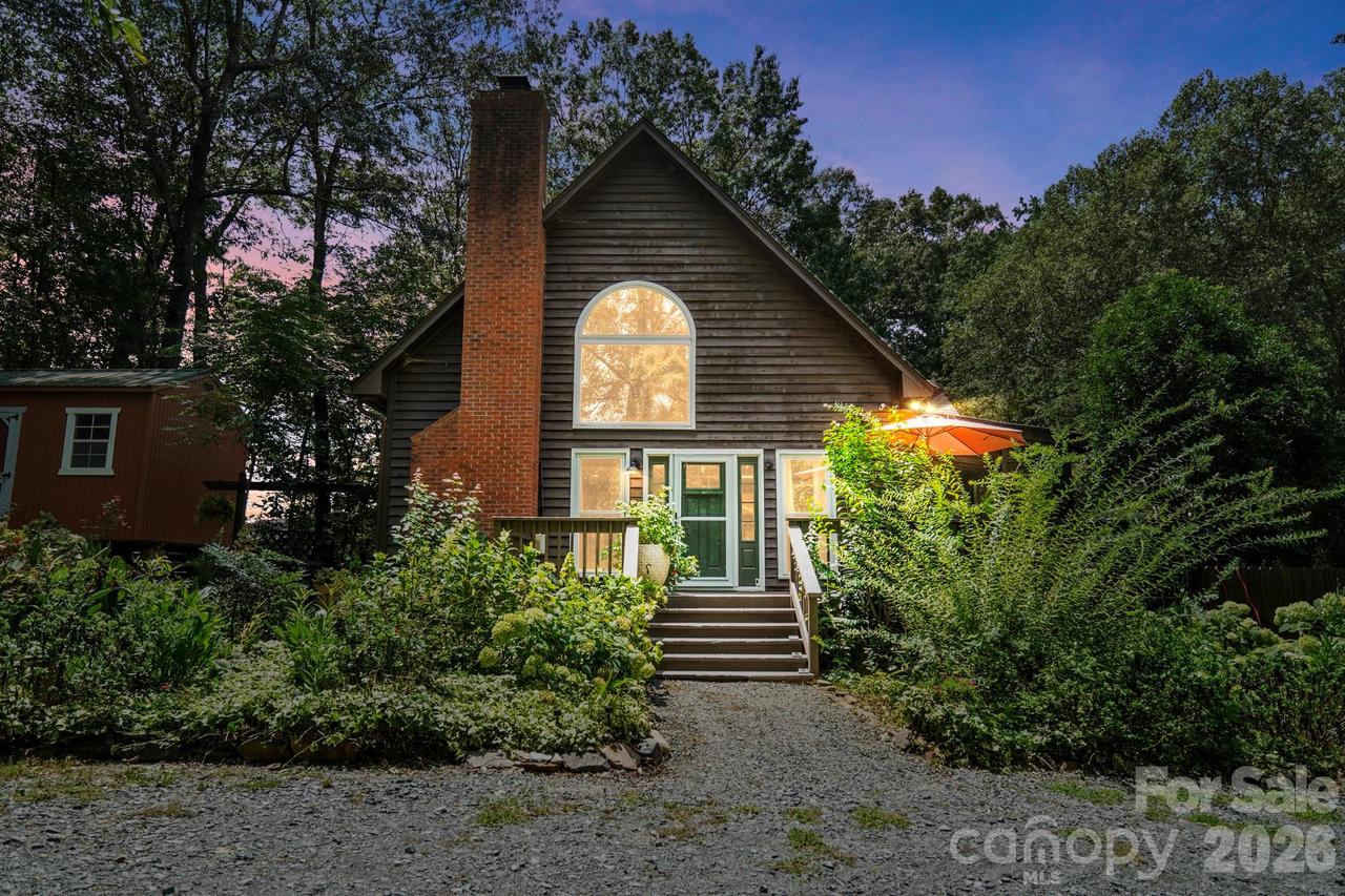 141 Oak Leaf Ln., Wingate, NC 28174